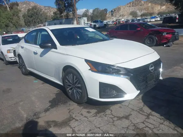 1N4BL4DV6SN313725 2025 NISSAN ALTIMA - Image 1