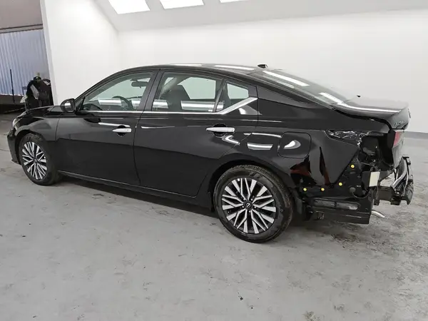 1N4BL4DV6SN323302 2025 NISSAN ALTIMA - Image 2