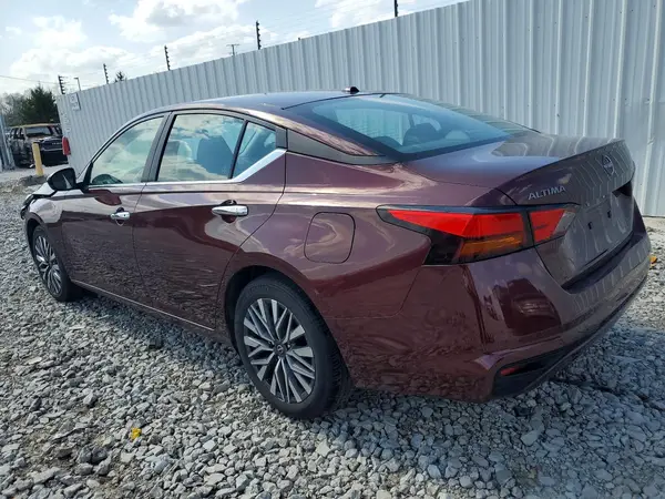 1N4BL4DV6SN333909 2025 NISSAN ALTIMA - Image 2