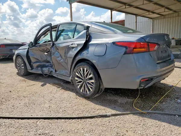 1N4BL4DV6SN338866 2025 NISSAN ALTIMA - Image 2