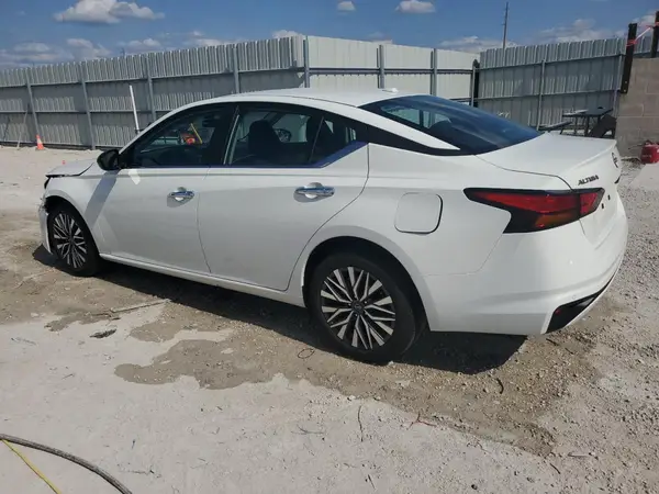 1N4BL4DV6SN347342 2025 NISSAN ALTIMA - Image 2