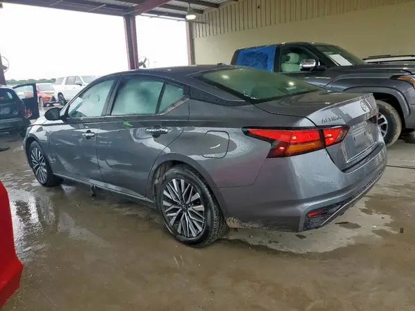 1N4BL4DV6SN349088 2025 NISSAN ALTIMA - Image 2