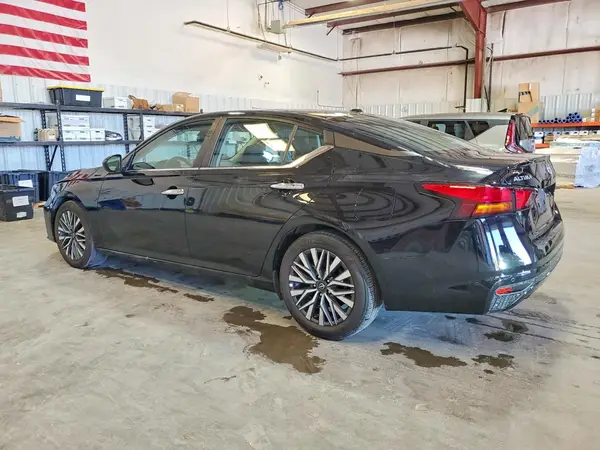 1N4BL4DV6SN361502 2025 NISSAN ALTIMA - Image 2