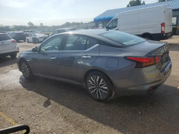 1N4BL4DV6SN362777 2025 NISSAN ALTIMA - Image 2