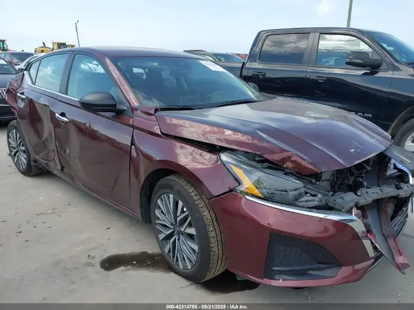 1N4BL4DV6SN364710 2025 NISSAN ALTIMA - Image 1