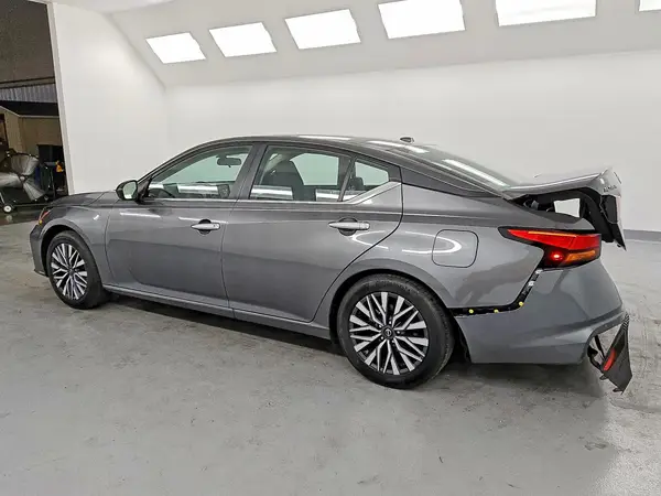 1N4BL4DV6SN368451 2025 NISSAN ALTIMA - Image 2