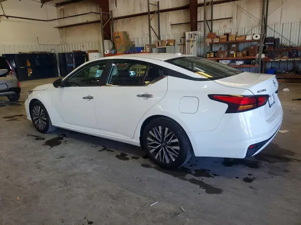 1N4BL4DV6SN372161 2025 NISSAN ALTIMA - Image 2