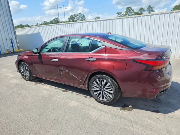 1N4BL4DV6SN390451 2025 NISSAN ALTIMA - Image 2