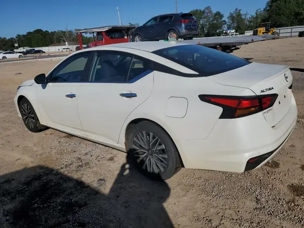 1N4BL4DV6SN391647 2025 NISSAN ALTIMA - Image 2
