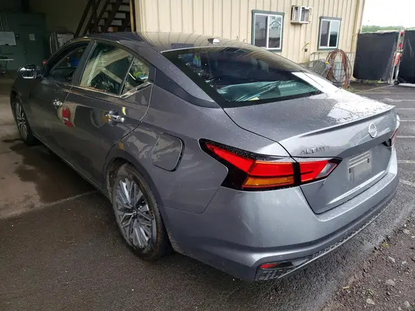 1N4BL4DV6SN396458 2025 NISSAN ALTIMA - Image 2