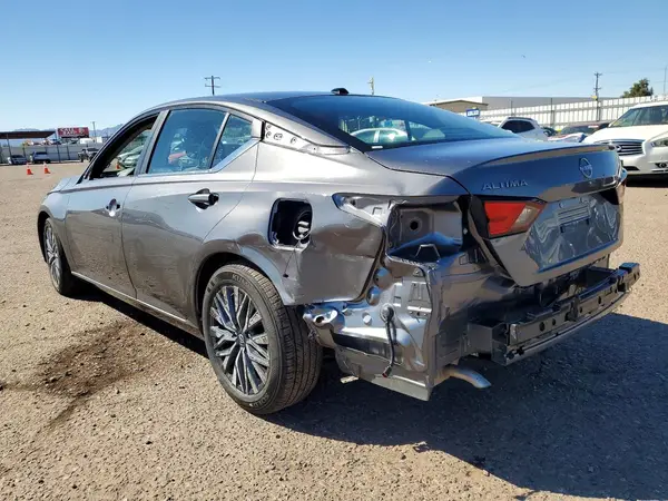 1N4BL4DV6TN306937 2026 NISSAN ALTIMA - Image 2