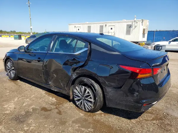 1N4BL4DV6TN310132 2026 NISSAN ALTIMA - Image 2