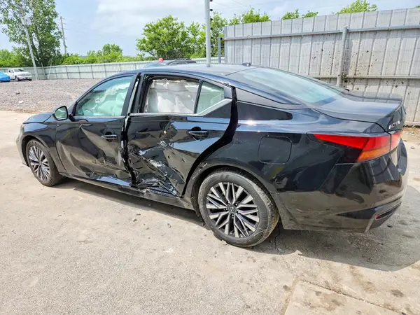 1N4BL4DV6TN310955 2026 NISSAN ALTIMA - Image 2