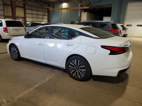 1N4BL4DV6TN315993 2026 NISSAN ALTIMA - Image 2