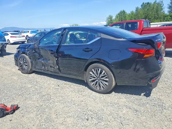 1N4BL4DV6TN324810 2026 NISSAN ALTIMA - Image 2