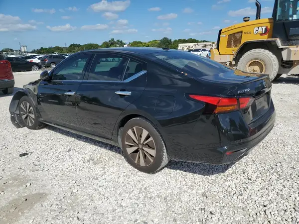 1N4BL4DV7KC107793 2019 NISSAN ALTIMA - Image 2