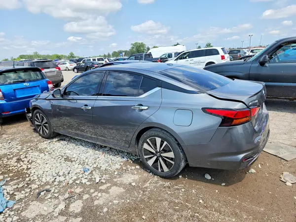 1N4BL4DV7KC121967 2019 NISSAN ALTIMA - Image 2