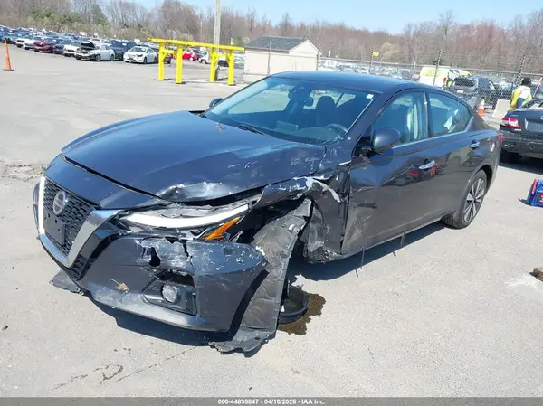 1N4BL4DV7KC126246 2019 NISSAN ALTIMA - Image 2