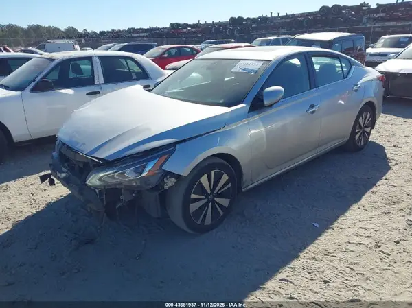 1N4BL4DV7KC135061 2019 NISSAN ALTIMA - Image 2