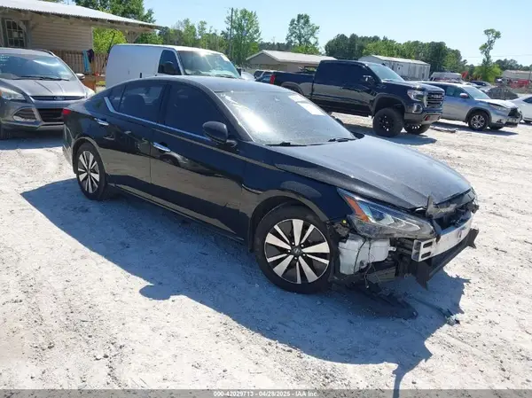 1N4BL4DV7KC138834 2019 NISSAN ALTIMA - Image 1