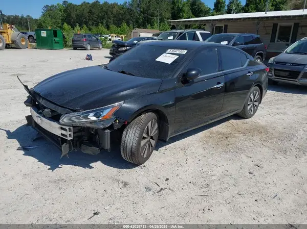 1N4BL4DV7KC138834 2019 NISSAN ALTIMA - Image 2