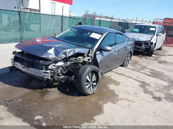 1N4BL4DV7KC140549 2019 NISSAN ALTIMA - Image 2