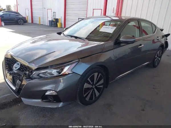 1N4BL4DV7KC174006 2019 NISSAN ALTIMA - Image 2