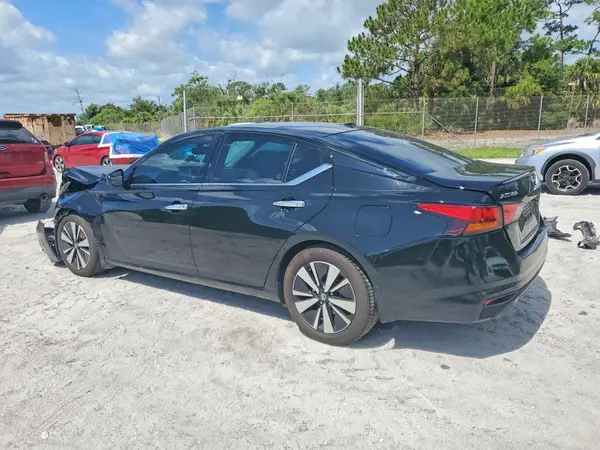 1N4BL4DV7KC180470 2019 NISSAN ALTIMA - Image 2