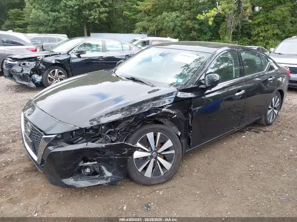 1N4BL4DV7KC185975 2019 NISSAN ALTIMA - Image 2