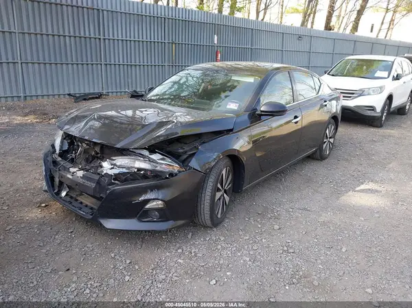 1N4BL4DV7KC250970 2019 NISSAN ALTIMA - Image 2