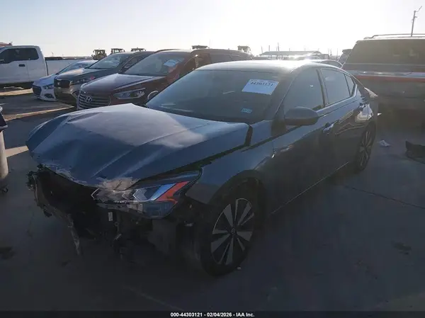 1N4BL4DV7KN301955 2019 NISSAN ALTIMA - Image 2