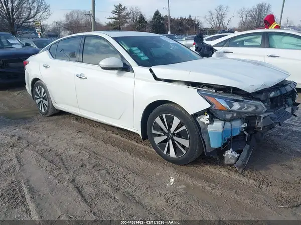 1N4BL4DV7LN323486 2020 NISSAN ALTIMA - Image 1