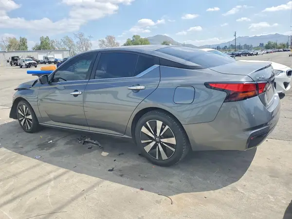1N4BL4DV7MN305779 2021 NISSAN ALTIMA - Image 2