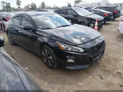 1N4BL4DV7MN325563 2021 NISSAN ALTIMA