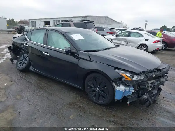 1N4BL4DV7MN326812 2021 NISSAN ALTIMA - Image 1