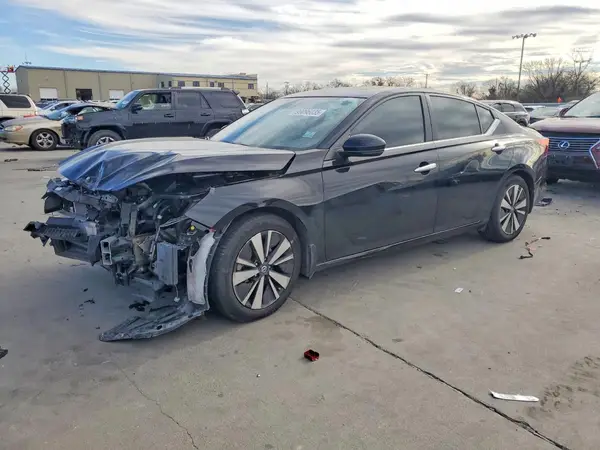 1N4BL4DV7MN332609 2021 NISSAN ALTIMA - Image 1