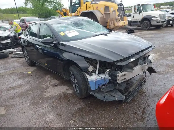 1N4BL4DV7MN335591 2021 NISSAN ALTIMA - Image 1