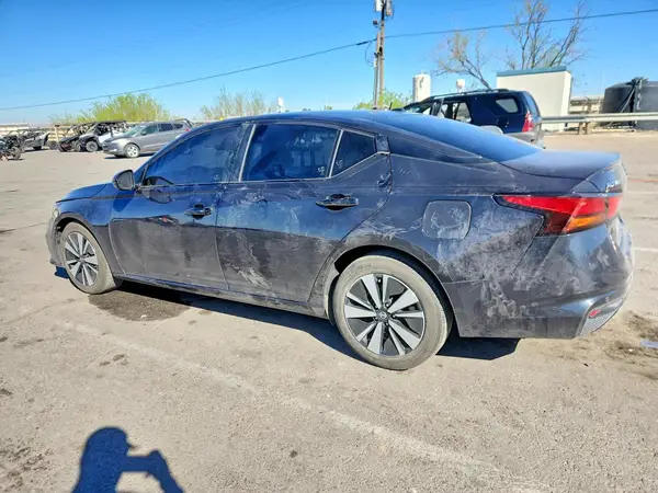 1N4BL4DV7MN336255 2021 NISSAN ALTIMA - Image 2