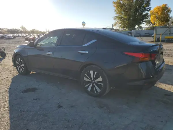 1N4BL4DV7MN337714 2021 NISSAN ALTIMA - Image 2