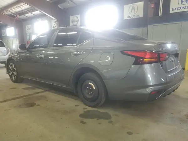 1N4BL4DV7MN343948 2021 NISSAN ALTIMA - Image 2