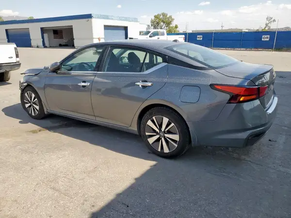 1N4BL4DV7MN354609 2021 NISSAN ALTIMA - Image 2