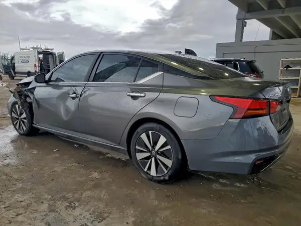 1N4BL4DV7MN360393 2021 NISSAN ALTIMA - Image 2
