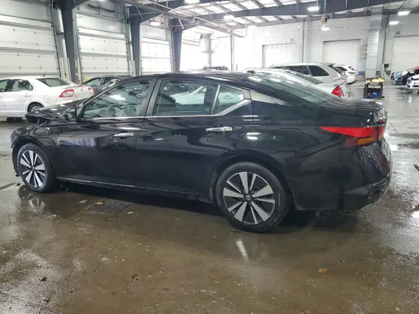 1N4BL4DV7MN365223 2021 NISSAN ALTIMA - Image 2