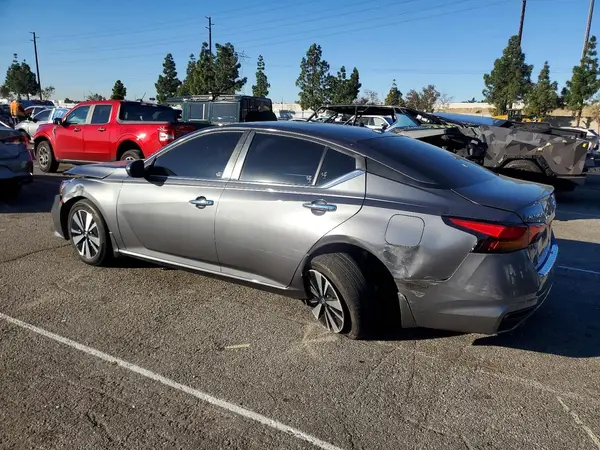 1N4BL4DV7MN413903 2021 NISSAN ALTIMA - Image 2
