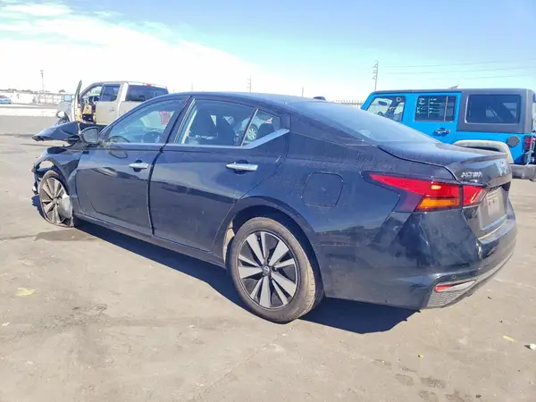 1N4BL4DV7NN306237 2022 NISSAN ALTIMA - Image 2