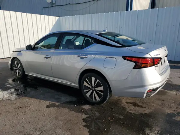 1N4BL4DV7NN307324 2022 NISSAN ALTIMA - Image 2