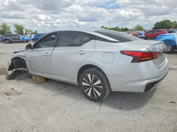 1N4BL4DV7NN315813 2022 NISSAN ALTIMA - Image 2