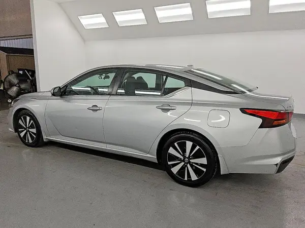 1N4BL4DV7NN322471 2022 NISSAN ALTIMA - Image 2