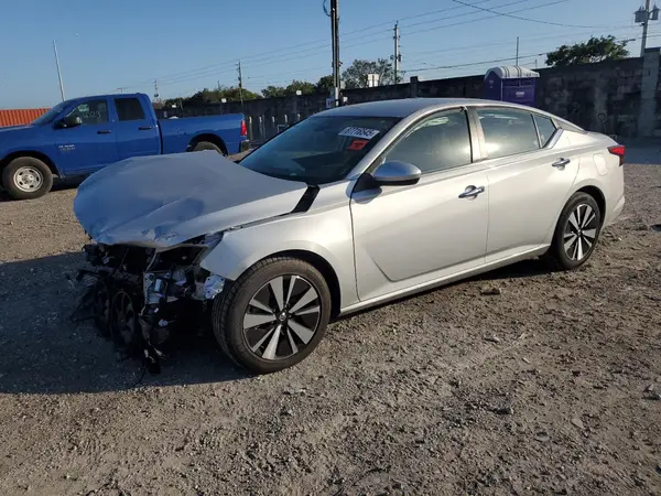 1N4BL4DV7NN330103 2022 NISSAN ALTIMA - Image 1