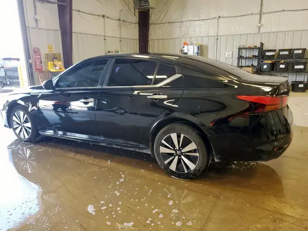 1N4BL4DV7NN333213 2022 NISSAN ALTIMA - Image 2